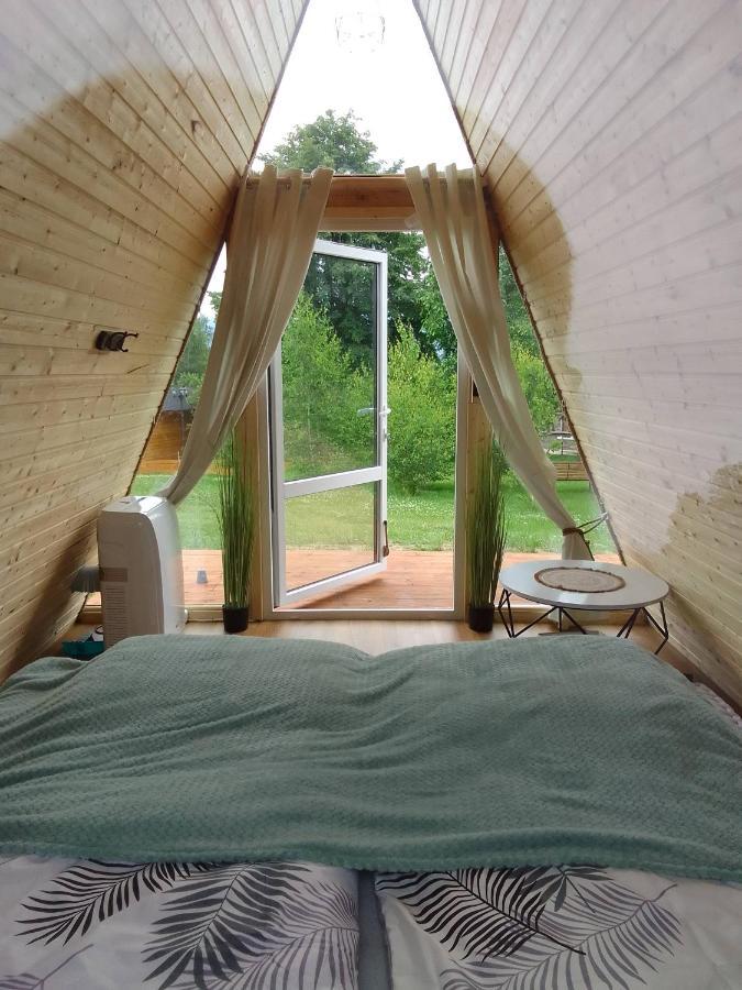 Szalas Izerskie: Górska Agroturystyka z Basenem i Placem Zabaw Mirsk Exterior photo